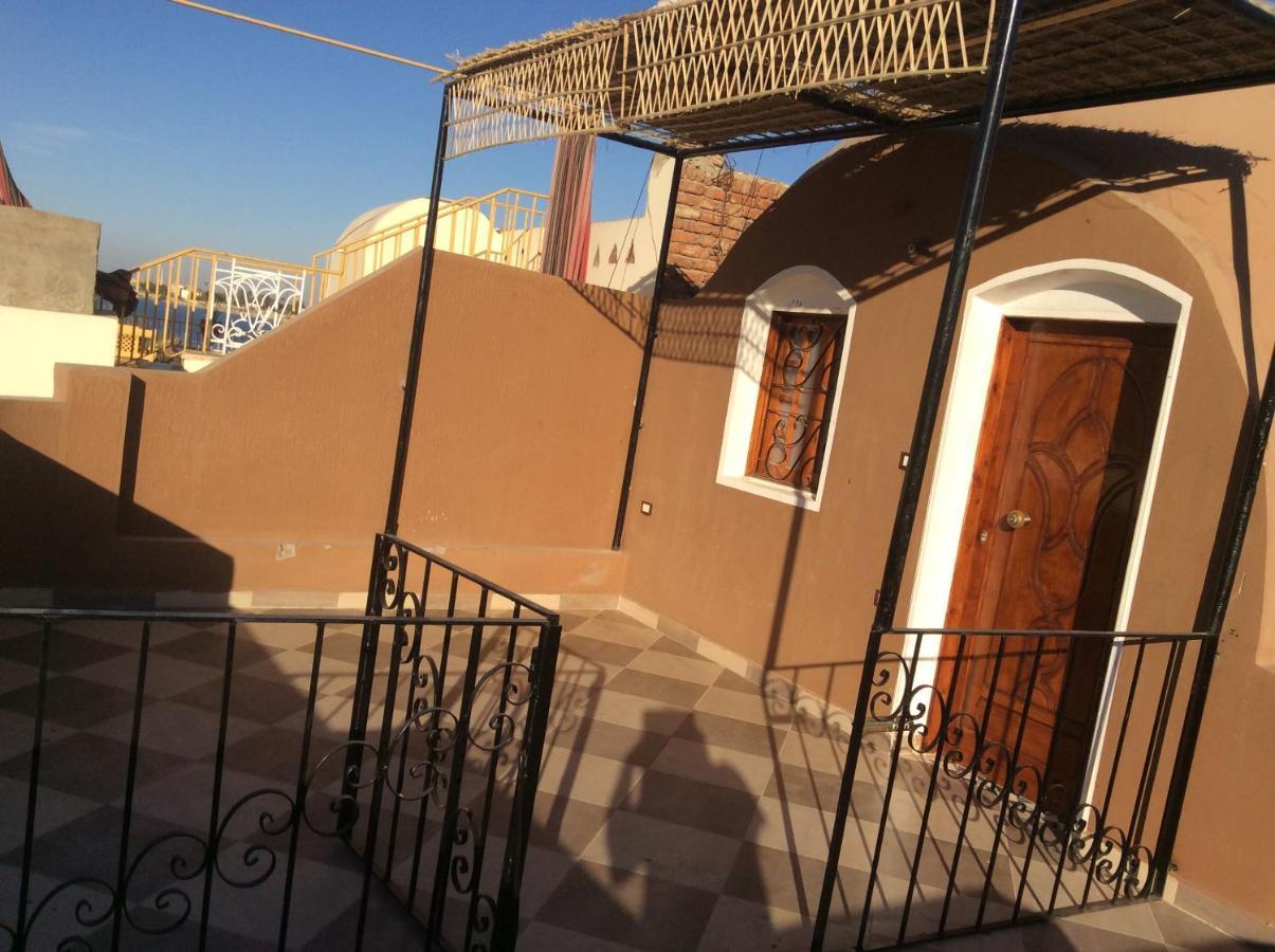 The Brown House Daire Luksor Dış mekan fotoğraf